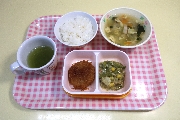 ６月１４日(金)３歳児からの給食(たんぽぽ１組)