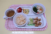 ３月３日(金)未満児の給食(ひよこ・いちご組)